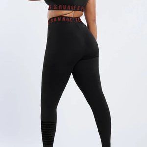 SAVAGE X FENTY Forever Savage Legging